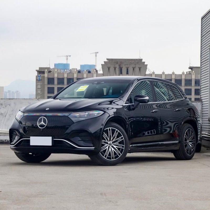 मर्सिडीज eqs SUV